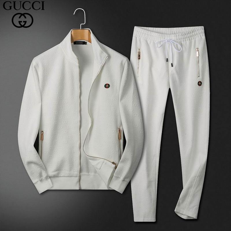 Gucci Men's Suits 311